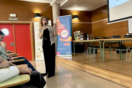 ATC orienta a los estudiantes del IES Serra d'Espadà de Onda sobre el futuro laboral