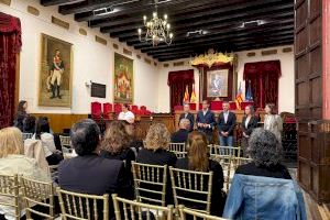 Elche conmemora el Día Mundial de lucha contra el Cáncer de Ovario - (foto 2)