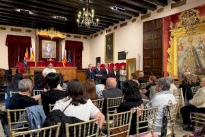 Elche conmemora el Día Mundial de lucha contra el Cáncer de Ovario - (foto 3)