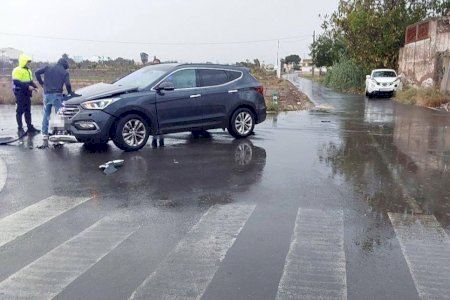 Un cotxe circula en sentit contrari a Alboraia i provoca un accident amb una persona ferida Un cotxe circula en sentit contrari a Alboraia i provoca un accident amb una persona ferida