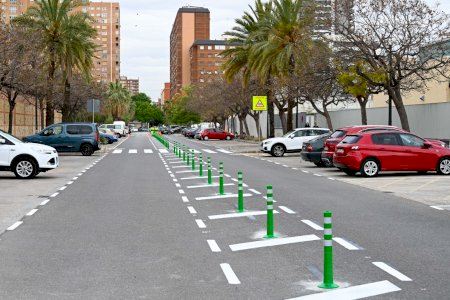 El Ayuntamiento ejecuta medidas de pacificación del tráfico en el entorno del IES Cabanyal
