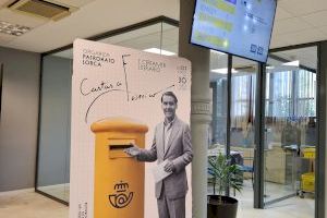 La oficina principal de Correos de Valencia colabora en la difusión del certamen “Cartas a Federico” dedicado a Lorca