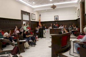 Sagunto defiende la dignidad y el reconocimiento del colectivo de personas técnicas de educación infantil (TEI)