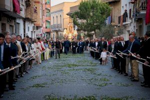 Torrent demostra la seua devoció a la Mare de Déu dels Desamparats en un cap de setmana multitudinari - (foto 5)