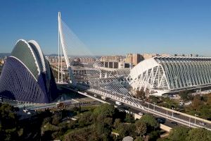 El Ayuntamiento inicia las obras de reparación y mantenimiento del Pont de l'Assut de l'Or con una inversión de 746.000 euros