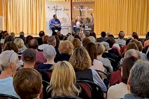 Manuela Carmena debate sobre democracia en una nueva conferencia del ciclo Ágora Nules - (foto 4)
