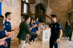 Recepción en el Palau de la Generalitat a los ondenses Diego y Pedro López - (foto 5)