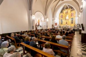 La Policía Local de Gandía recibe la distinción de Hermano Mayor Honorífico por parte de la Hermandad del Silencio - (foto 3)