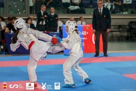 La catarrojense Vega Resina Fuentes se corona campeona de España de Karate