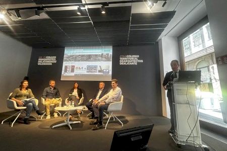Alicante inicia una ronda de jornadas con colegios profesionales para colaborar en la agilización de trámites