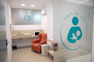 El Mercado de Algirós estrena sala de lactancia