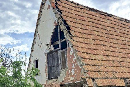 Alerta por el estado crítico de una de las últimas barracas tradicionales de la huerta de Valencia