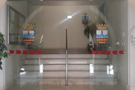 Moncofa recorda als propietaris l’obligació de mantindre nets solars, parcel·les i terrenys rústics Moncofa recorda als propietaris l’obligació de mantindre nets solars, parcel·les i terrenys rústics