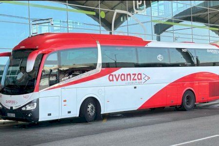 Este lunes entra en funcionamiento el nuevo servicio de autobús que mejorará la conexión de Crevillent