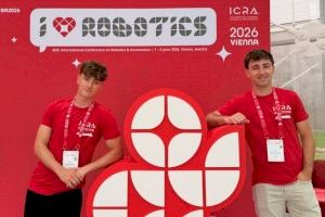 Un joven de Burriana conquista la robótica mundial con un reto que parecía imposible
