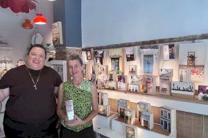 La artesana que ilumina Altea: Lucía Lorente recibe el Premio Mujer Artesana de la Comunitat Valenciana La artesana que ilumina Altea: Lucía Lorente recibe el Premio Mujer Artesana de la Comunitat Valenciana
