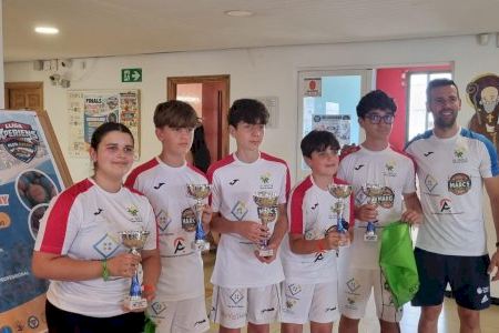 Éxito de l’Escola de Pilota de La Nucía en la Liga Xperiens 2 títulos y 1 subcampeonato Éxito de l’Escola de Pilota de La Nucía en la Liga Xperiens 2 títulos y 1 subcampeonato