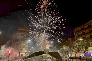 Quart de Poblet celebra una multitudinaria Passejà de Sant Onofre marcada por la emoción, la pólvora y la tradición en su 303 aniversario - (foto 4) Quart de Poblet celebra una multitudinaria Passejà de Sant Onofre marcada por la emoción, la pólvora y la tradición en su 303 aniversario - (foto 4)