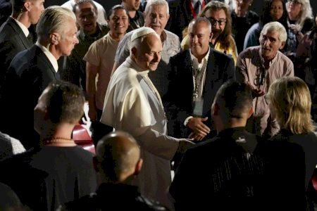 La carta escrita entre rejas en Picassent que pide al Papa León XIV no olvidar a quienes nadie mira: "Este espacio no es invisible" La carta escrita entre rejas en Picassent que pide al Papa León XIV no olvidar a quienes nadie mira: "Este espacio no es invisible"