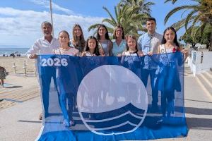 Benicarló da el pistoletazo de salida a la temporada de playas con la izada de las banderas azules Benicarló da el pistoletazo de salida a la temporada de playas con la izada de las banderas azules
