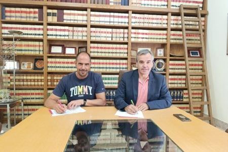 El Ayuntamiento de Aspe renueva su compromiso con las Fiestas de Moros y Cristianos