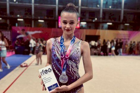 Irina Narimanova queda subcampeona de España de Gimnasia Rítmica La gimnasta nuciera subió al pódium nacional absoluto por tercer año Irina Narimanova queda subcampeona de España de Gimnasia Rítmica La gimnasta nuciera subió al pódium nacional absoluto por tercer año