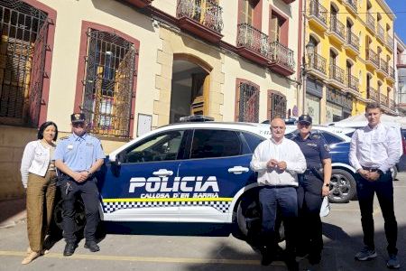 El Ayuntamiento de Callosa d'en Sarrià incorpora tres nuevos vehículos híbridos para reforzar el servicio de la Policía Local El Ayuntamiento de Callosa d'en Sarrià incorpora tres nuevos vehículos híbridos para reforzar el servicio de la Policía Local