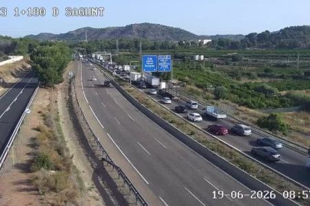 Cortan la autovía Mudéjar por un grave accidente entre Sagunto y Gilet