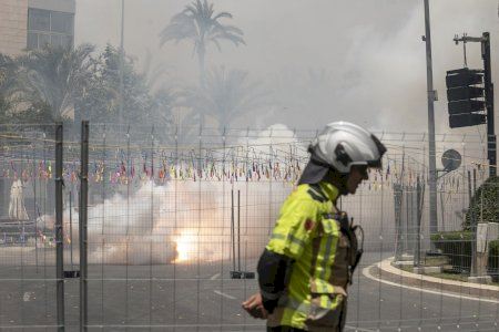 Mascletà de hoy en las Hogueras de Alicante en directo: quién dispara en el primer día del Concurso