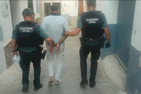 Cau una coneguda família d'Onda “fortament arrelada” després de la preocupació veïnal pel tràfec en diversos habitatges