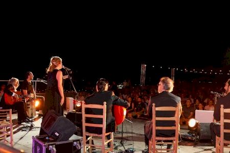 Estrella Morente posa el colofó d’or a ‘Íntims al Castell’ en un cicle amb més de 3.000 assistents