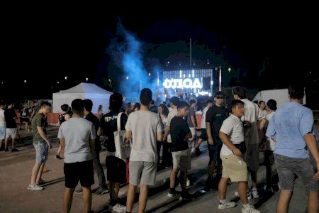 Paterna vibra amb un multitudinari Festival d’oci i música en l’estrena de la nova imatge de la Casa de la Joventut Paterna vibra amb un multitudinari Festival d’oci i música en l’estrena de la nova imatge de la Casa de la Joventut