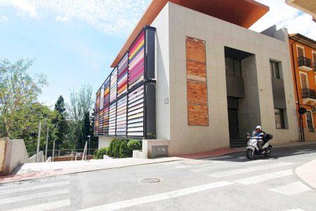 L’Ajuntament de Xixona licita per més d’1,4 milions d’euros les obres del futur Centre de Dia L’Ajuntament de Xixona licita per més d’1,4 milions d’euros les obres del futur Centre de Dia