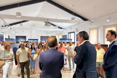 El CEA Carabineros de l'Alfàs del Pi acoge la exposición fotográfica 'Faros de Croacia' de Casa Mediterráneo