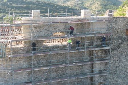 Recta final de la segunda fase de restauración del acueducto de Morella Recta final de la segunda fase de restauración del acueducto de Morella