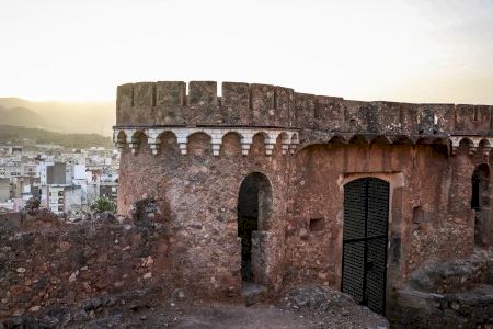 El Castell d'Onda es prepara per a l'eclipsi total