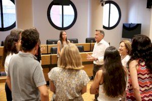 Burriana incorpora a 14 auxiliares administrativos de carrera y continúa reduciendo la temporalidad en la plantilla municipal - (foto 4) Burriana incorpora a 14 auxiliares administrativos de carrera y continúa reduciendo la temporalidad en la plantilla municipal - (foto 4)