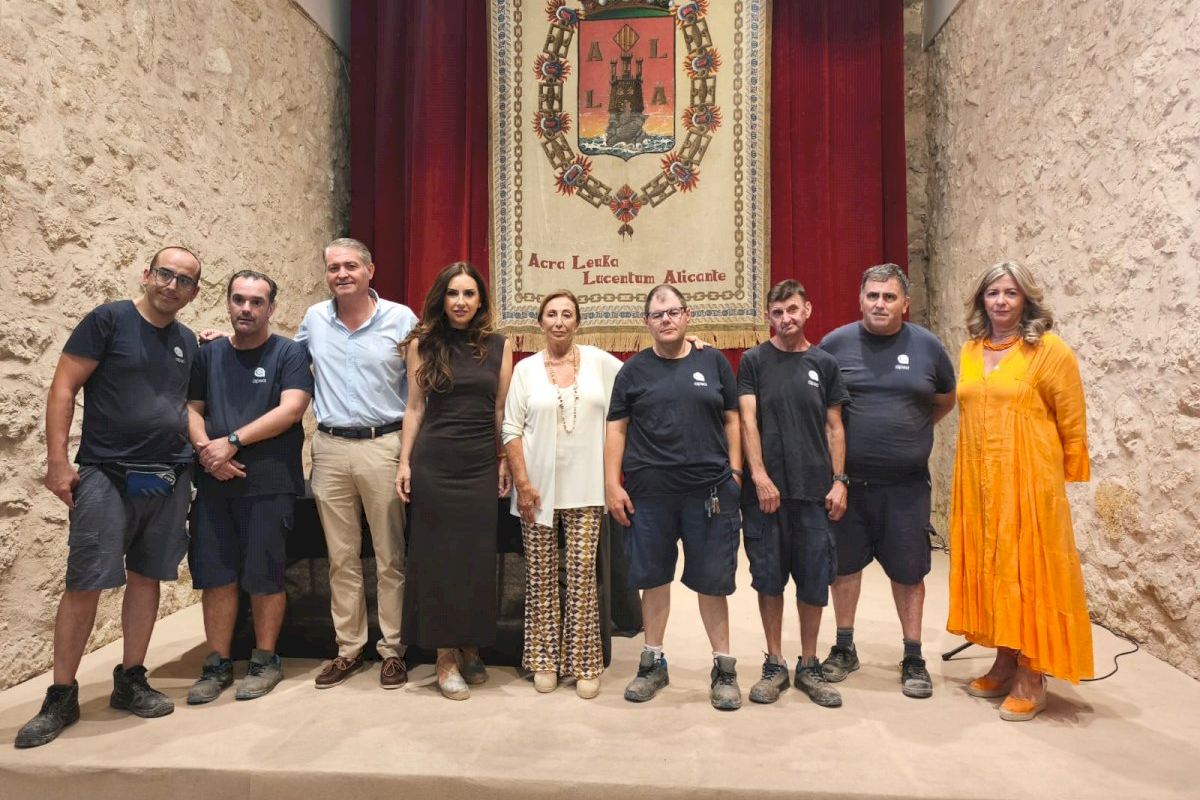 Turismo y APSA renuevan y amplían el convenio para contratar a seis trabajadores en el Castillo
