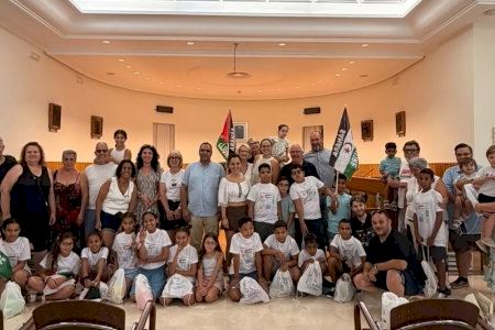 Paterna acoge a 13 niños saharauis con el programa ‘Vacaciones en Paz’ Paterna acoge a 13 niños saharauis con el programa ‘Vacaciones en Paz’