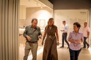 Ballester pone en valor la innovación cerámica de la bicentenaria Peronda - (foto 2)