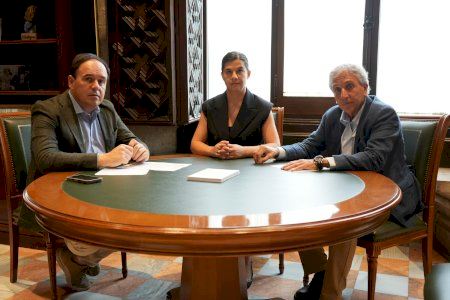 La Comunitat Valenciana anuncia el primer Centro Mediterráneo de Inteligencia Climática para anticiparse a riadas, olas de calor e incendios La Comunitat Valenciana anuncia el primer Centro Mediterráneo de Inteligencia Climática para anticiparse a riadas, olas de calor e incendios