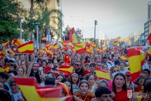 Torrent instalará una pantalla gigante en la plaza de la Unión Musical para vivir la final del Mundial de España - (foto 2) Torrent instalará una pantalla gigante en la plaza de la Unión Musical para vivir la final del Mundial de España - (foto 2)