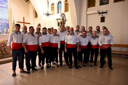 El Campello dona el tret d’eixida a les festes de la Mare de Déu del Carme amb un pregó renovat ple d’emoció, llum i tradició