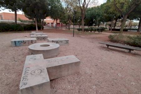 Detienen en Torrent a un hombre tras intentar asfixiar y amenazar con un cuchillo a su expareja Detienen en Torrent a un hombre tras intentar asfixiar y amenazar con un cuchillo a su expareja