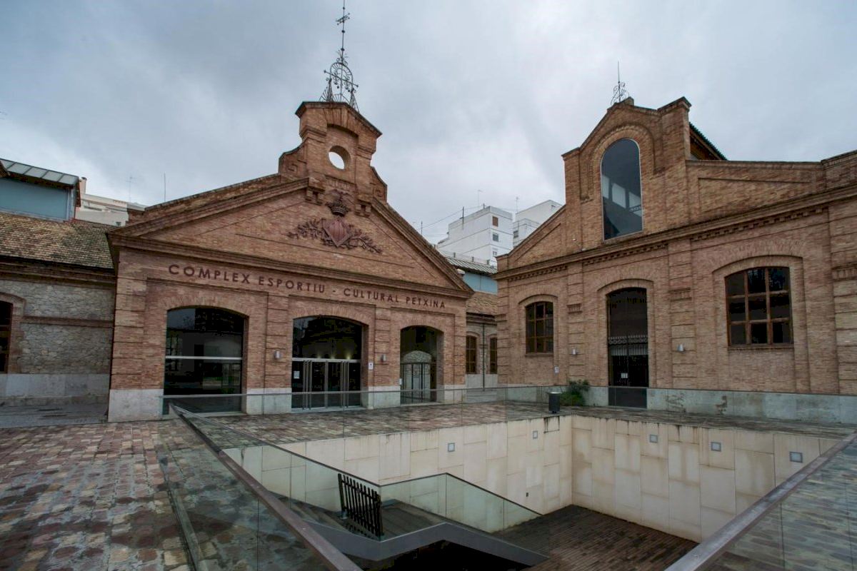 La Fundación Deportiva Municipal y la Universidad Católica de València refuerzan su colaboración para ampliar las prácticas del alumnado