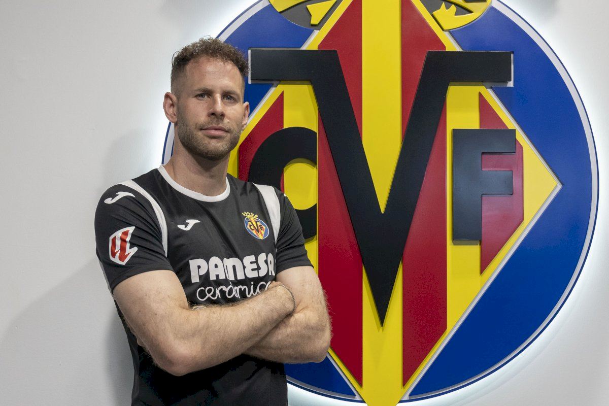 Péter Gulácsi, nuevo portero del Villarreal CF