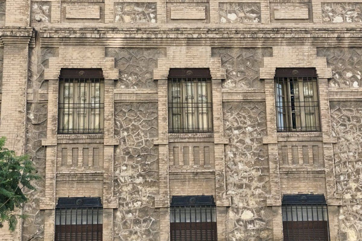 El PSOE denuncia "la falta de control" del gobierno de Catalá ante la instalación de ventanas de aluminio en el Monasterio de Santa Clara