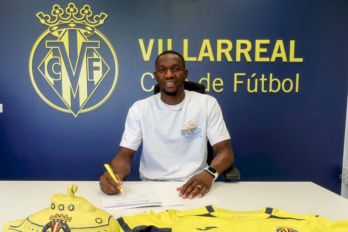 Chukwuma Eze llega cedido al Villarreal B