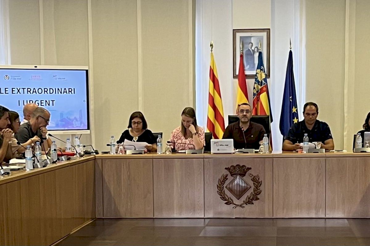 Vila-real da luz verde a la modernización del estadio y el desarrollo de la antigua Azuvi