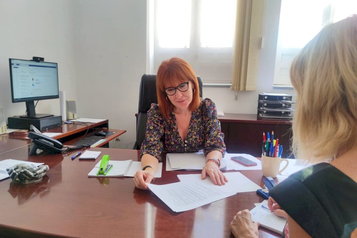 Alicante habilita vales para productos de primera necesidad para personas vulnerables en situación de emergencia
